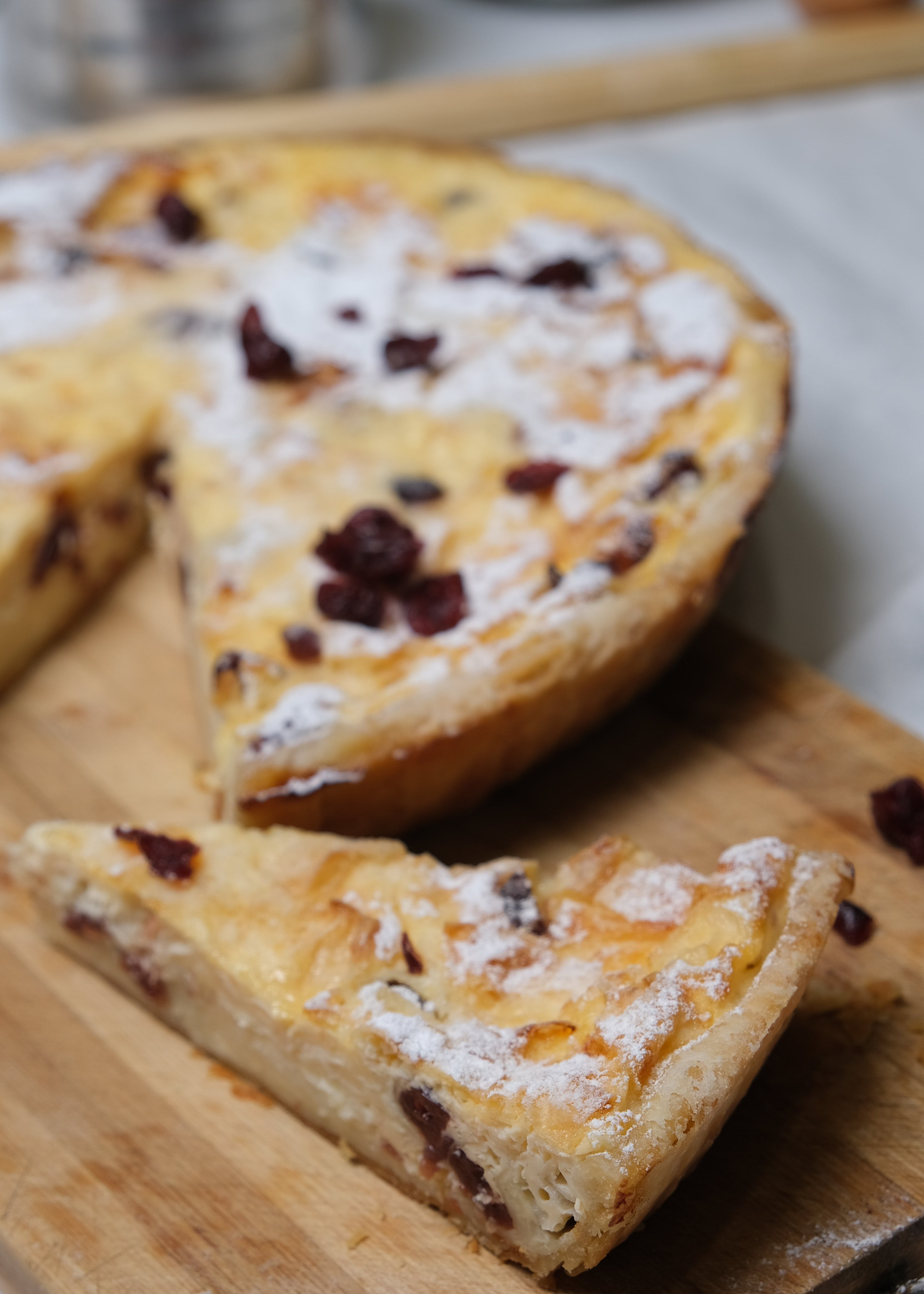 PLĂCINTĂ DULCE CU LAPTE ȘI OUĂ (PITÂ DULȚI)